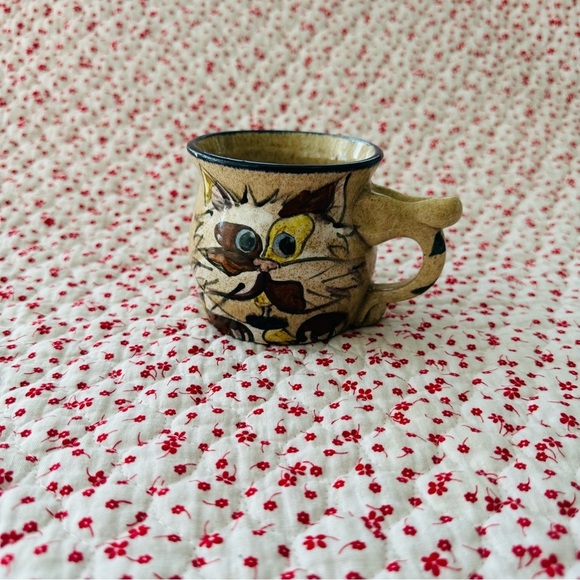 Vintage 70s 80s Handmade Handpainted Ceramic Cat Mug - Picture 1 of 9